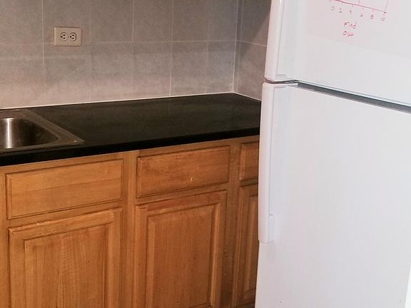4th image of 21610 77th Ave APT 3K