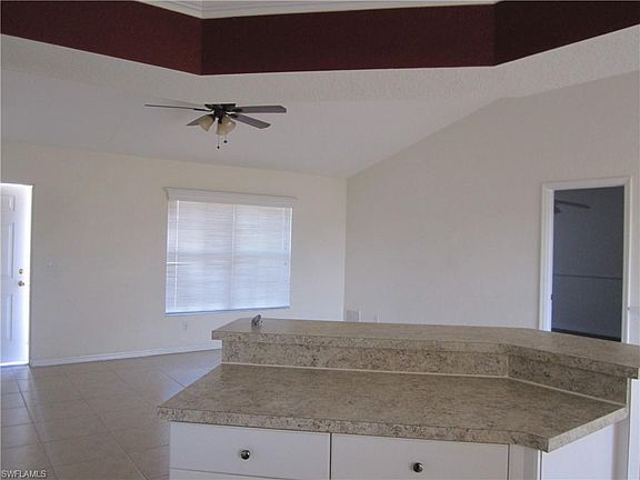 5th image of 312 NW 23rd Ter