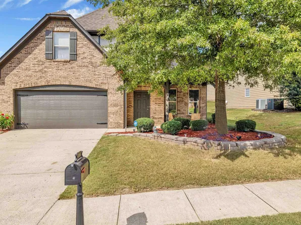 1245 Mountain Ln, Gardendale, AL 35071