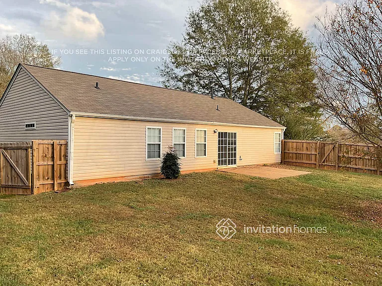 7355 Tatum Woods Dr — Photo 11