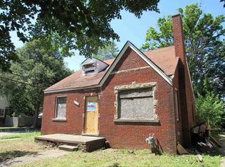 12201 Lansdowne St, Grosse Pointe, MI 48224