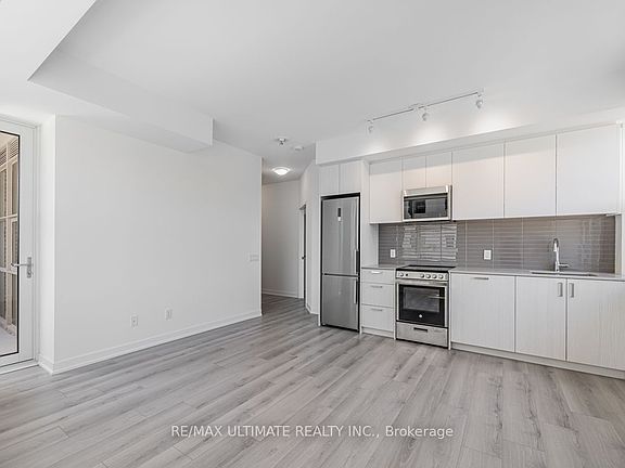 4th image of 1787 Saint Clair Ave #221