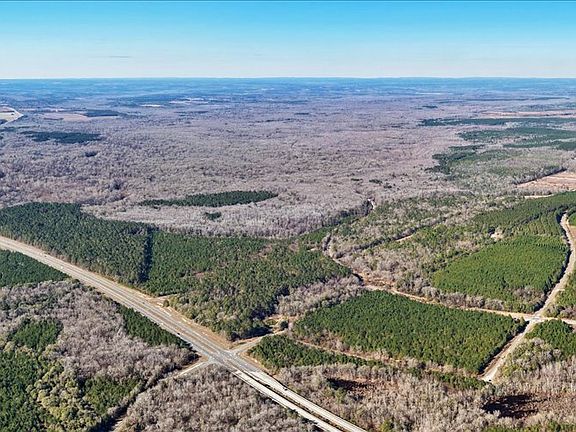 3rd image of 296 Boxwood Rd