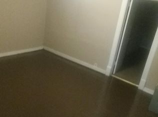 521 N Crystal Ave, Elgin, IL 60123