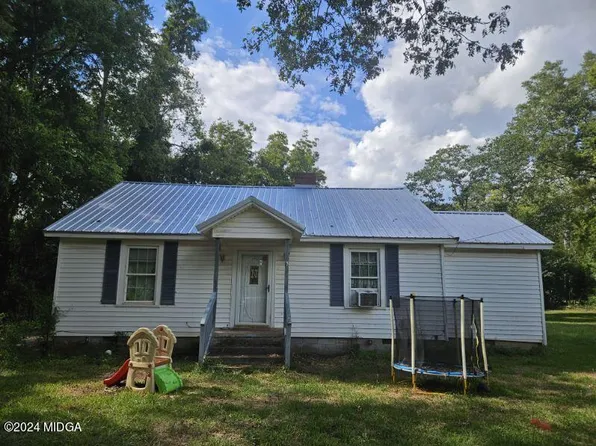 422 Madison St, Gray, GA 31032