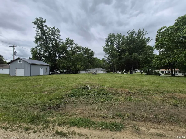 304 W Mechanic St, Ashland, IL 62612