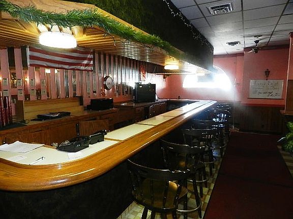 5th image of 1127 Milwaukee Ave
