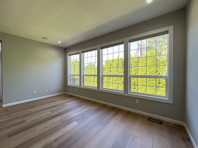224 NW Sundown Way — Photo 23