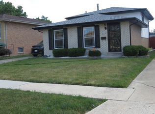 18041 Ravisloe Ter, Country Club Hills, IL 60478