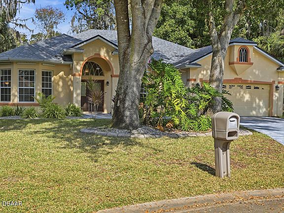 4th image of 4121 Salina Ln