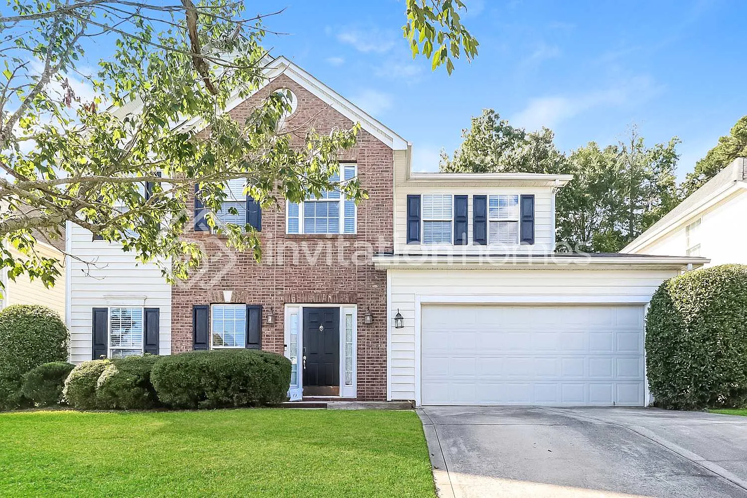 9809 Dauphine Dr Charlotte, NC 28216 — Photo 1