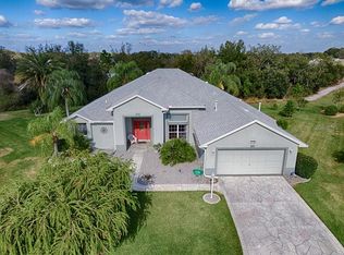 27032 Old English Ct, Leesburg, FL 34748
