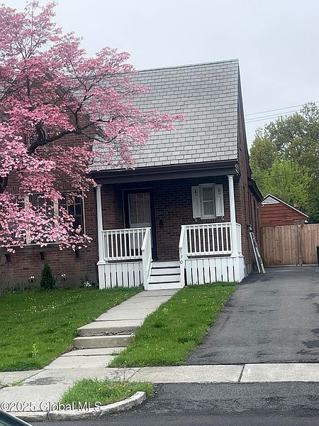 3rd image of 130 Van Schoick Avenue