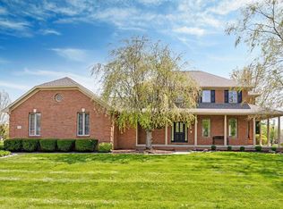 7973 Spring Mill Dr, Canal Winchester, OH 43110