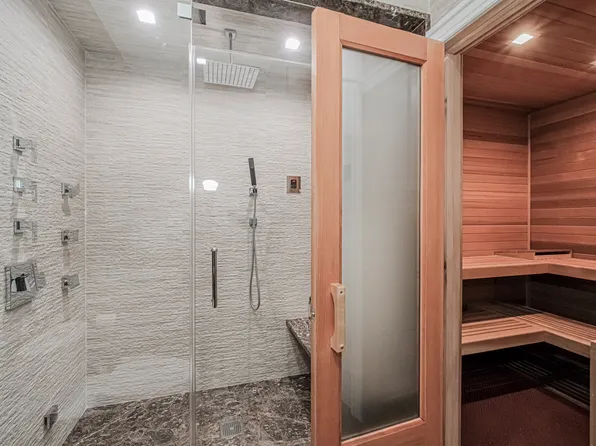 166 Providence Street image 33 of 40