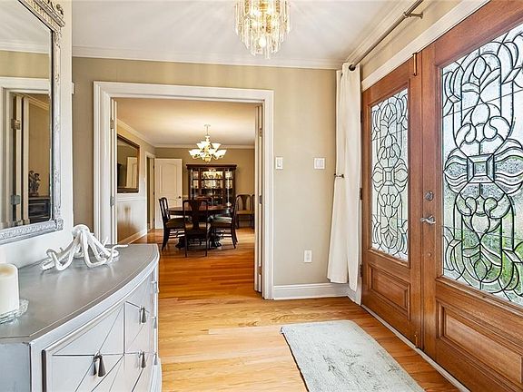 3rd image of 4725 Haring Ct