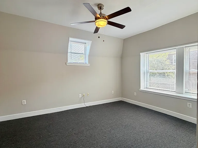 4066 Irving St #H — Photo 23