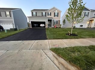 411 Fox Dr, Johnstown, OH 43031