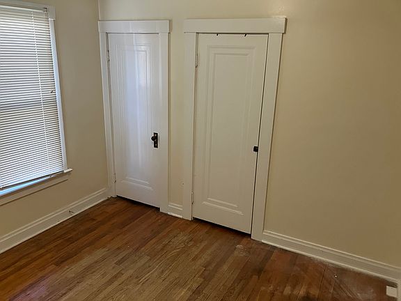 3rd image of 1164 Jackson St