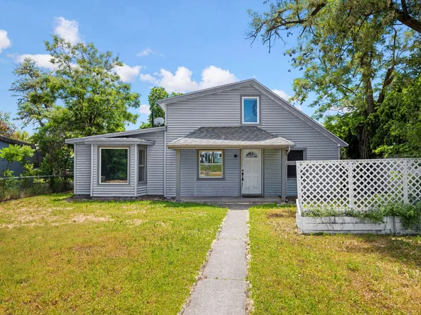 1504 E Queen Ave, Spokane, WA 99207