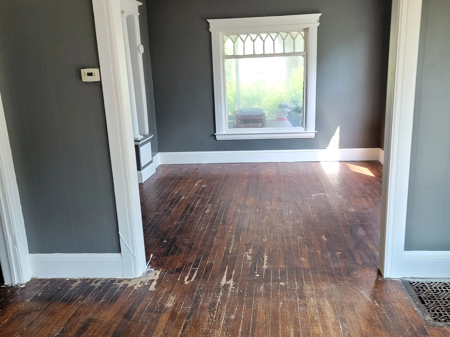 2 bed, 1000 sqft, $1,300 — Photo 3