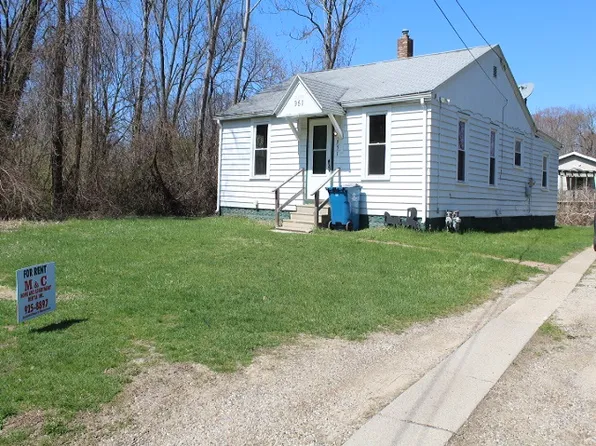 951 Wauceda Ave, Benton Harbor, MI 49022