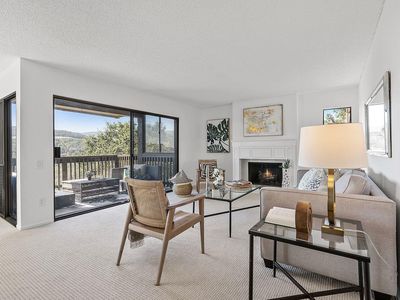 3372 La Mesa Dr APT 7, San Carlos, CA, 94070