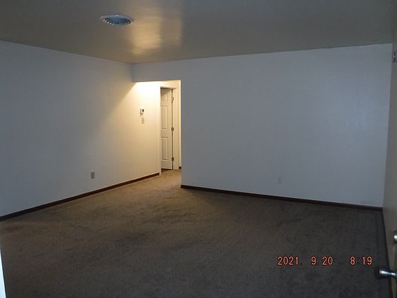 2nd image of 364 16th St #5