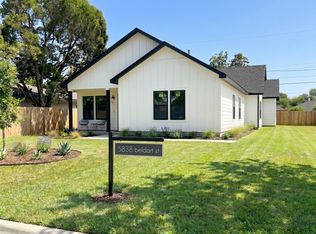 5838 Beldart St #A, Houston, TX 77033