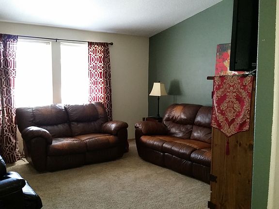 Living room 2