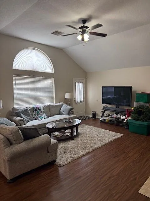 Building Photo - 22411 High Point Pines Dr