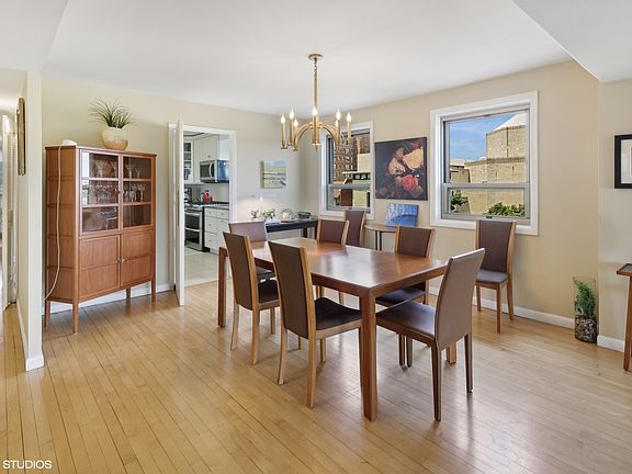 5th image of 3470 N Lake Shore Dr APT 6C