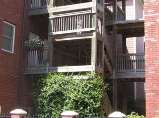 215 S Water St APT 109, Wilmington, NC 28401