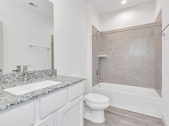 5th image of 1807 Canyon Way