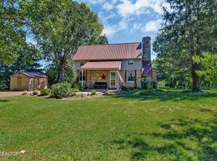 1240 Open Range Rd, Crossville, TN 38555