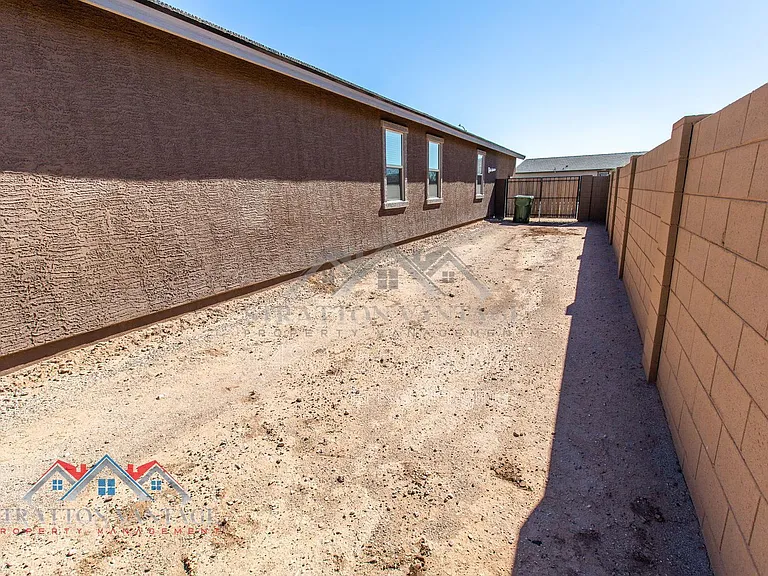2520 E San Esteban Dr — Photo 49