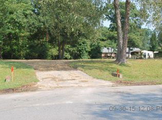 2026 Country Squire Rd, Kinston, NC 28504