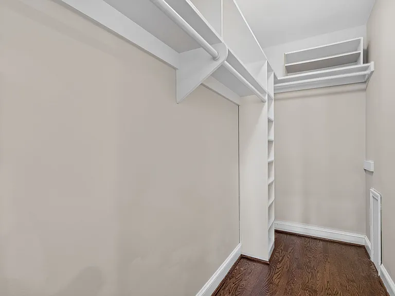 6216 Goodview St — Photo 22