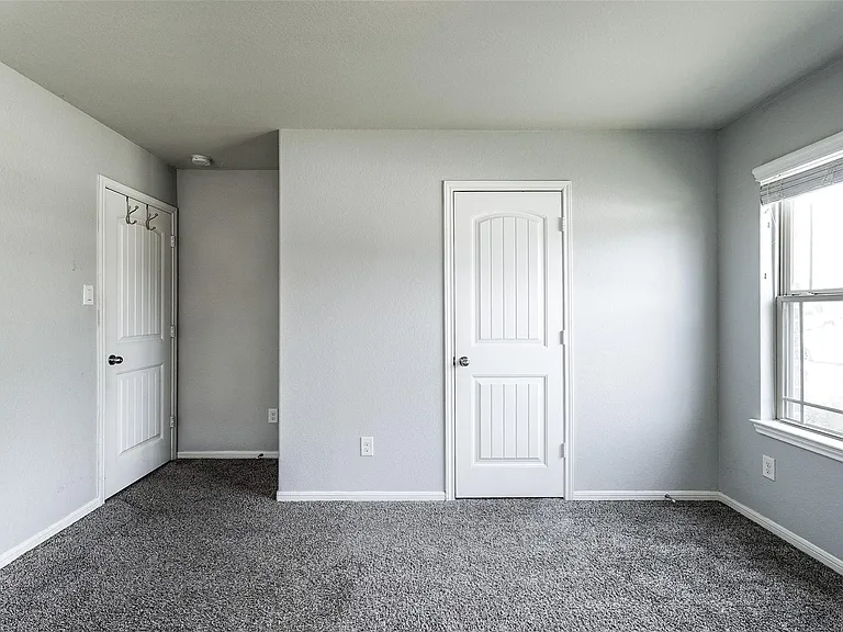 29319 Dunns Creek Ct — Photo 15