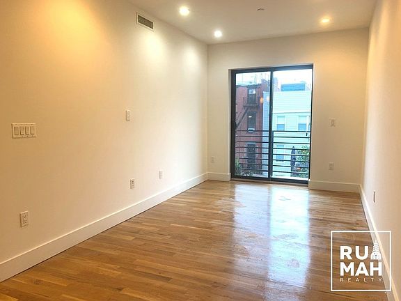 2nd image of 25 Van Buren St APT 3R