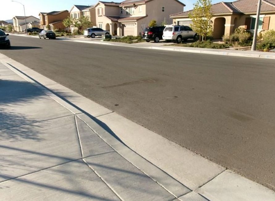 Exterior Neighborhood (street photo)