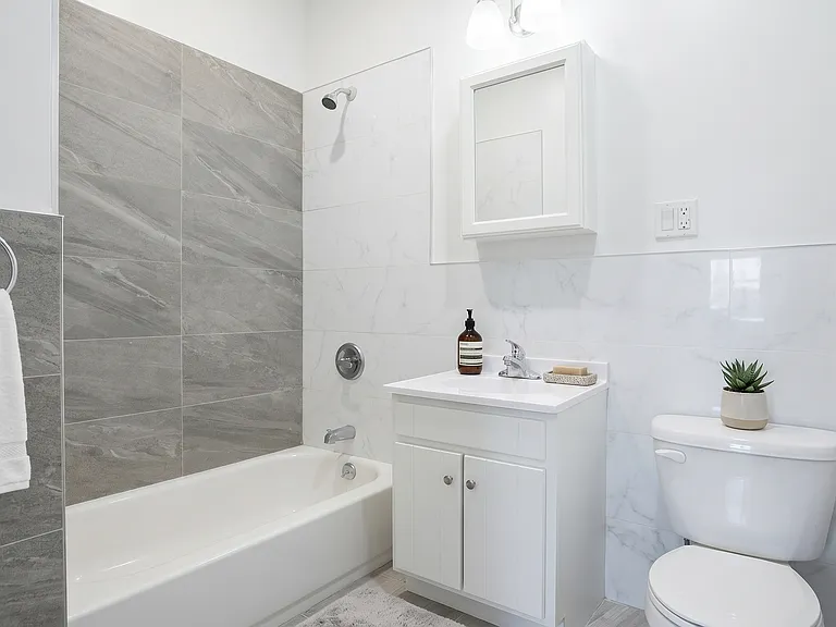 168 E 105th St #2C — Photo 4