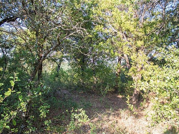 5th image of 485 Valley Vista Dr