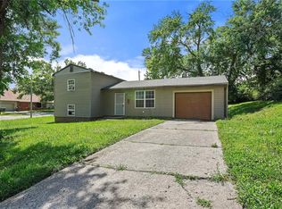 5260 Cypress Ave, Kansas City, MO 64130