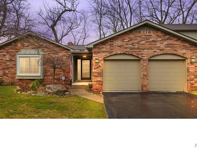5579 N Adams Way, Bloomfield Hills, MI, 48302