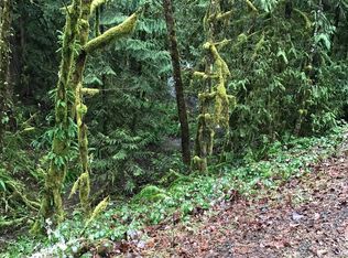 Peninsula Rd, Fall Creek, OR 97438