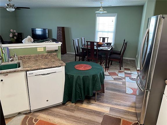 3rd image of 7942 Wildwood Farms Ln