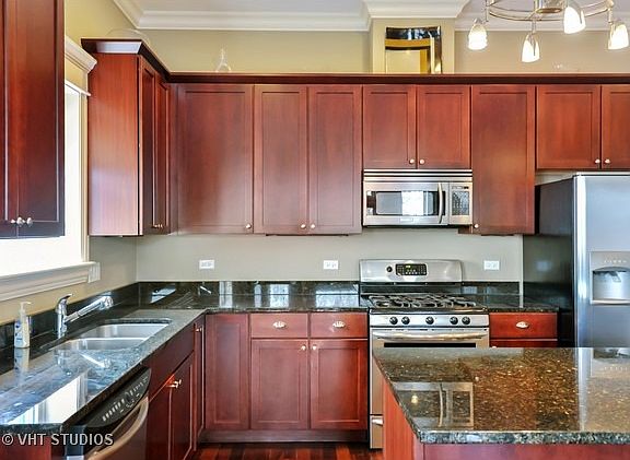 5th image of 4960 N Western Ave #3S