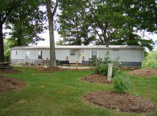 251 Deer Ridge Ln, Ararat, VA 24053