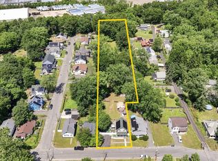 72 Switzer St, Springfield, MA 01109
